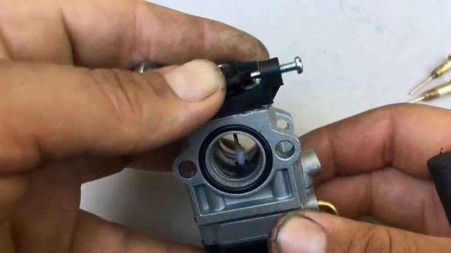 Как настроить карбюратор мотокосы смотреть онлайн
