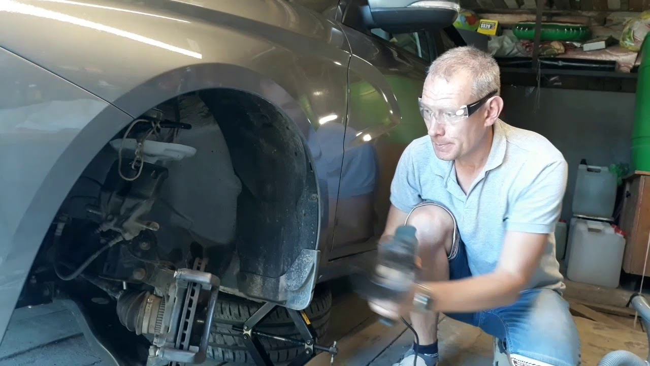 "ПРОект Веста Плутон". Устраняем дребезг передних тормозных механизмов. смотреть онлайн