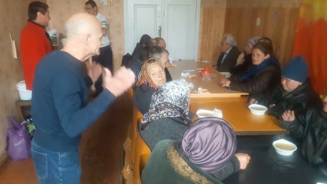 #ММДК Бывший уголовник помогает бездомным.В.Бабкин смотреть онлайн