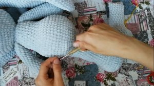 Заяц из плюшевой пряжи, Часть 2, Вязаный зайка крючком из велюровой пряжи/ "Тимка" Игрушка крючком