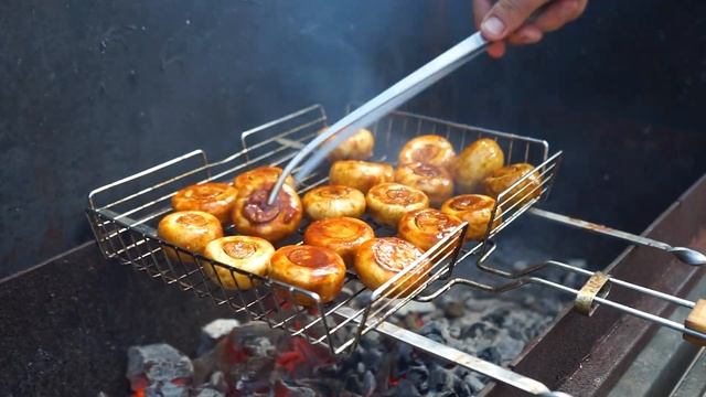 Весь сок останется внутри если вы приготовите шампиньоны таким способом.