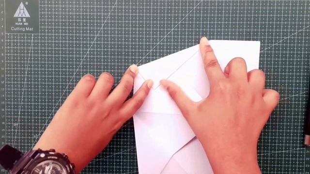 Tips for throwing the ultimate boomerang,how to make a paper airplane that works like a boomerang#f смотреть онлайн