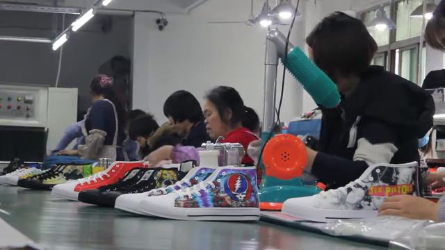 Quality Checking at Eustoma's Production смотреть онлайн