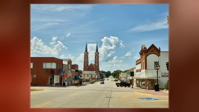 Dyersville, Iowa смотреть онлайн