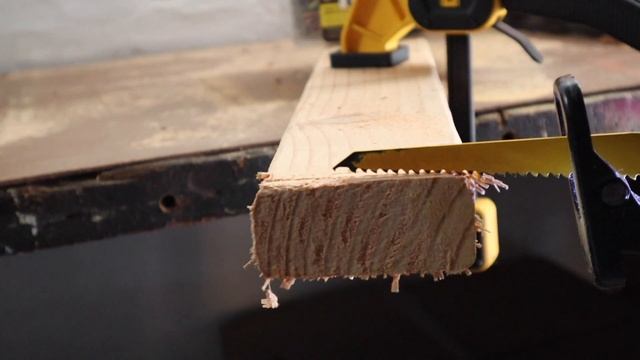 DEWALT RECIPROCATING SAW REVIEW: DCS382 (Cutting through wood, metal, cardboard, bamboo) Great tool смотреть онлайн