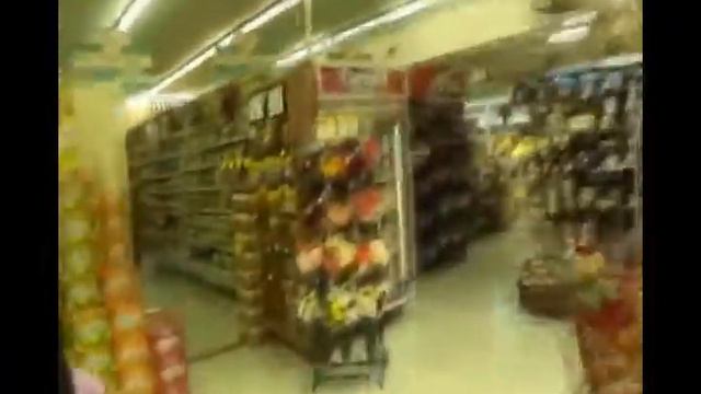 Papa Vovan покупает подарок на Рождество смотреть онлайн