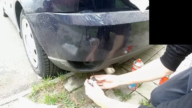 How To Replace Fog/Reverse Light Socket - 2001 Ford Focus