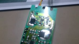 Моргает, мигает LED светильник (светодиодная лампа)