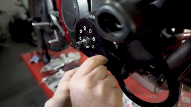 Supercharging A Honda CB1000R In 24 HOURS! | 70% Power Gain! смотреть онлайн