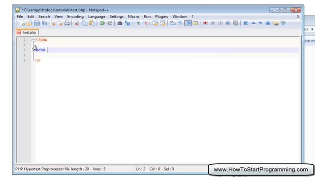 PHP Tutorial 4 - Hello World (PHP For Beginners) смотреть онлайн