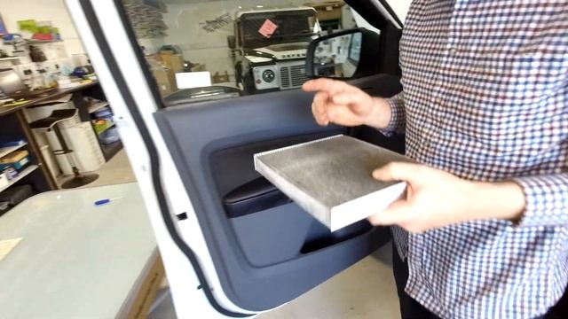 How to change / fit a Ford Ranger cabin Pollen Filter on RHD car смотреть онлайн