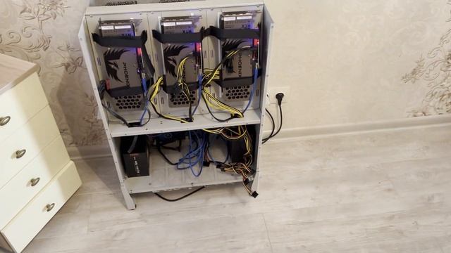 ПОКАЗАТЕЛЬНАЯ ФЕРМА НА RTX3080 GAINWARD! 600мхш размером с тумбочку! смотреть онлайн