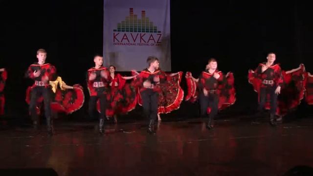 ANSAMBLU ZIMBETUL (ЦЫГАНСКИЙ ТАНЕЦ)- ФЕСТИВАЛЬ КАВКАЗ 2018 смотреть онлайн