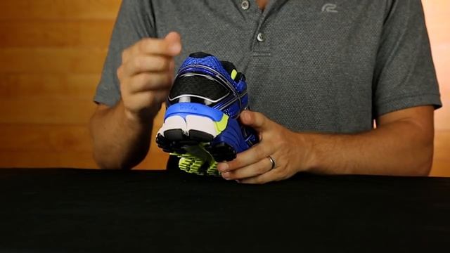 Brooks Adrenaline GTS 17 | Men's Fit Expert Review смотреть онлайн