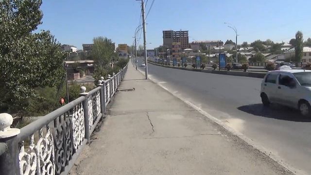 Это самое сердце Кыргызстана. Древний и вечно молодой Ош смотреть онлайн