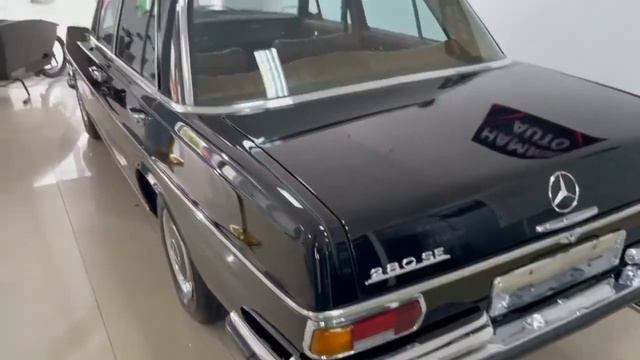 Présentation Mercedes 280SE 1960 смотреть онлайн