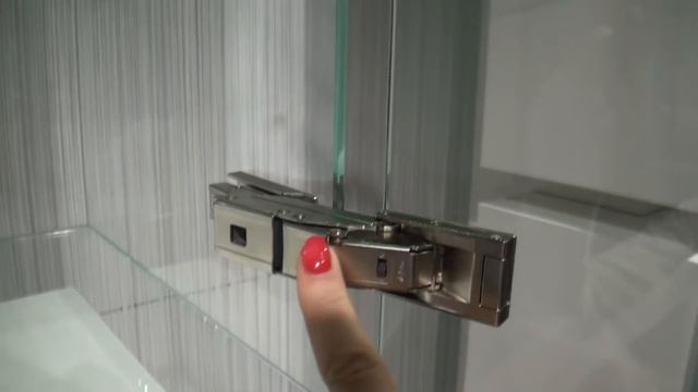 Шикарная петля для стекла с доводчиком смотреть онлайн
