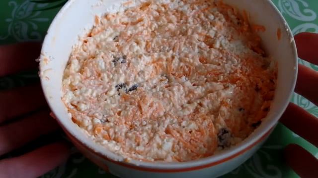 Творожно-морковная запеканка с изюмом в микроволновке за 5 мин. Диетический рецепт смотреть онлайн