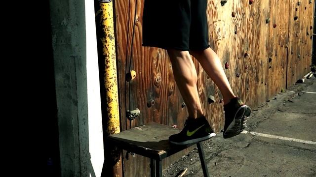 SINGLE CALF RAISES смотреть онлайн