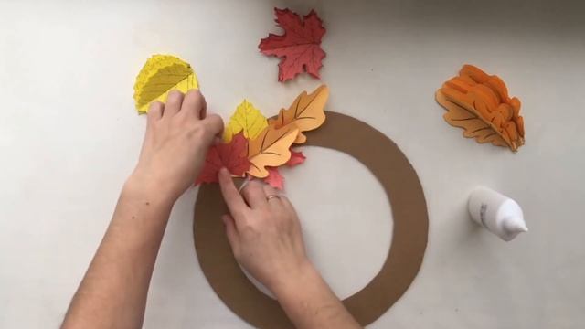 Осенний венок из бумаги DIY/Autumn wreath DIY смотреть онлайн
