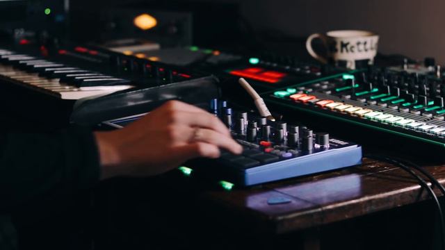 I Can Be Lost // Electribe 2, Korg R3, Ableton and Launchpad (Ambient) смотреть онлайн