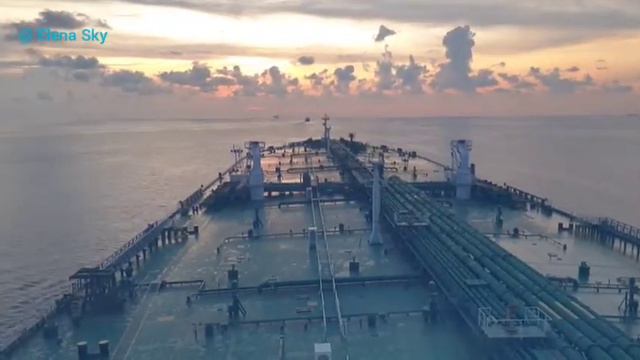 Морская жизнь, Малаккский пролив  закат Seaman Life, Malacca Strait, Sunset, Tanker VLCC @elenasky2
