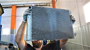 Замена радиаторов кондиционера и основного на Рено Дастер Metaco