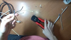 Очень крутой инструмент купи себе тоже такой же инструмент автоматический стриппер. Ultra