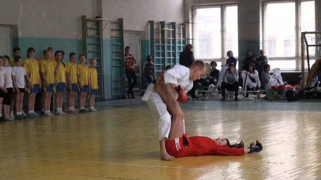 Спортивная олимпиада в Торезской ДЮСШ смотреть онлайн