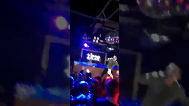 Клуб Икра , Честный - Девочка моя летай. Стерлитамак 17 апреля 2021 г. смотреть онлайн