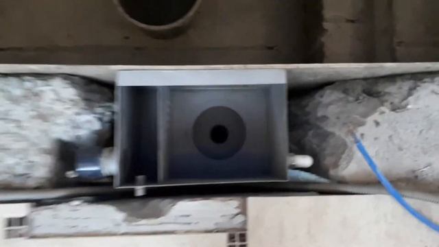 Бассейн в частном доме. Реконструкция и ремонт бассейна: Монтаж оборудования в бетонную чашу и труб смотреть онлайн