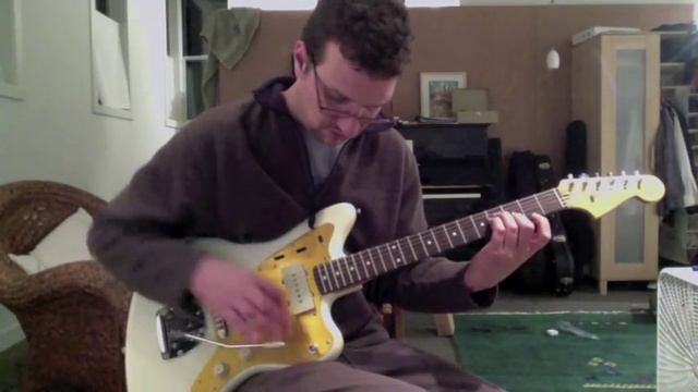 Squier J Mascis Jazzmaster demo смотреть онлайн