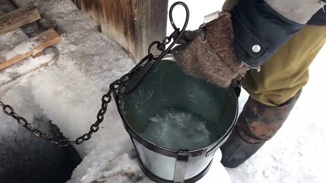 Общественный поселковый колодец смотреть онлайн