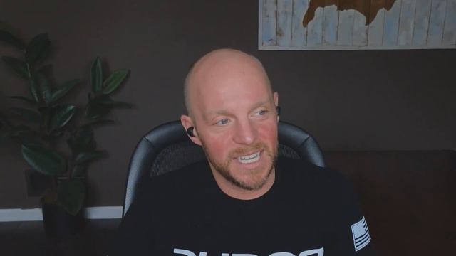 Lessons From The Son Of A Clown/Funeral Director With Christopher Lind: The Dad Hat 009 смотреть онлайн