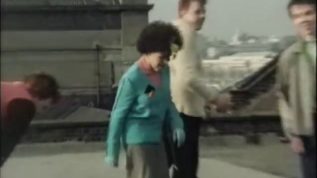 x ray spex identity 1978 video complete смотреть онлайн