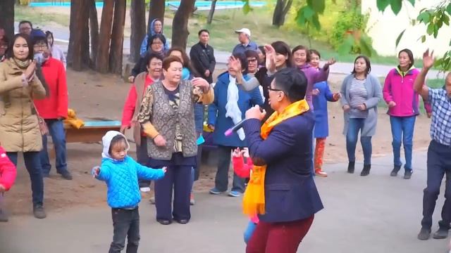 Buryat Singer Bulat Badmaev Performed A Cover Of An Indian Medley   @SureshWadkarOfficial