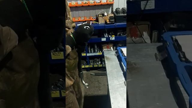 Идея для бизнеса в гараже,ремонт гидравлических шлангов смотреть онлайн