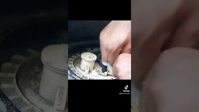 Toyota yaris fuel pump replacement مضخە بنزین یارس 2006 - 2018 смотреть онлайн