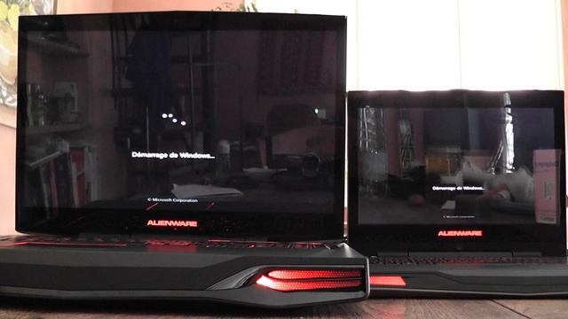 Demarrage Alienware M18x vs Alienware M11x pour www.lesdelliens.com (Fr) смотреть онлайн