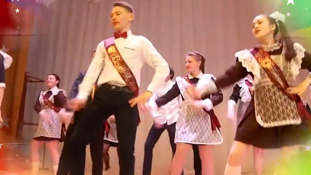 Последний звонок 🔔2018 в школе №2 Губаха Пермского края смотреть онлайн