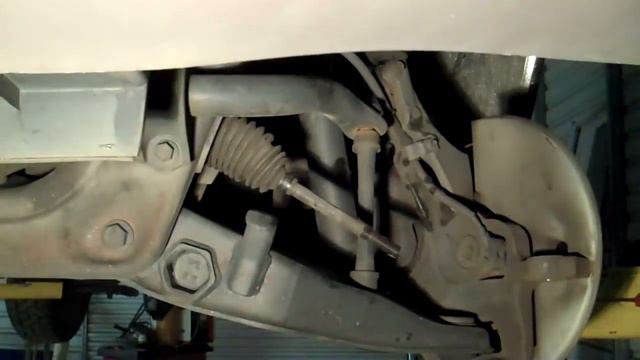 Replacing a Rack & Pinion Type Inner Tie Rod DIY смотреть онлайн