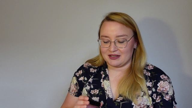 Календарь для любителей парфюма L`oreal 2022