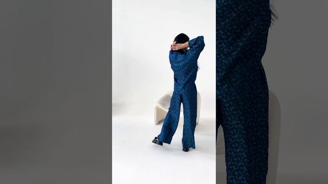 Брючный костюм кимоно “Аура комфорта” смотреть онлайн