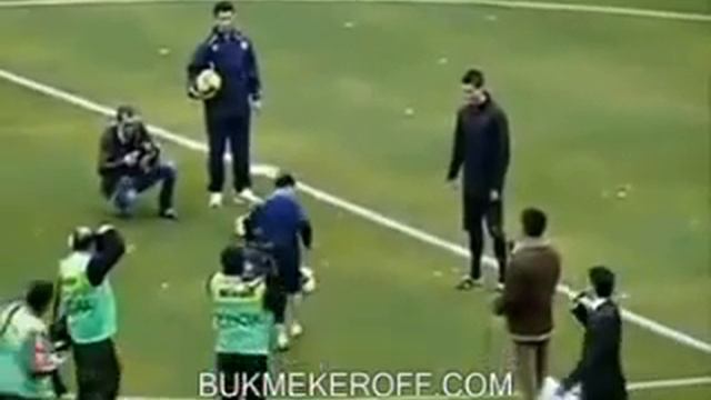 10 летний мальчик обыграл Криштиано!Fanaek com смотреть онлайн