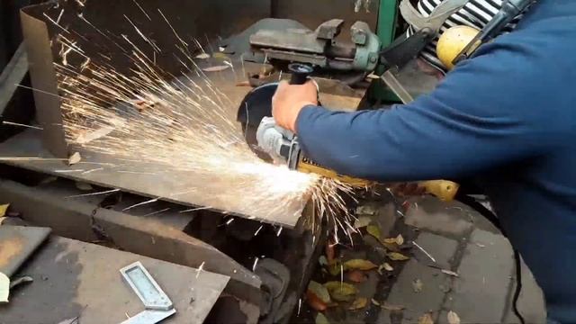 Шлифовка ( заточка ) ножниц по металлу на самодельном плоско-шлифовальном станке смотреть онлайн