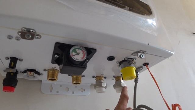 Установка и обвязка настенного газового котла