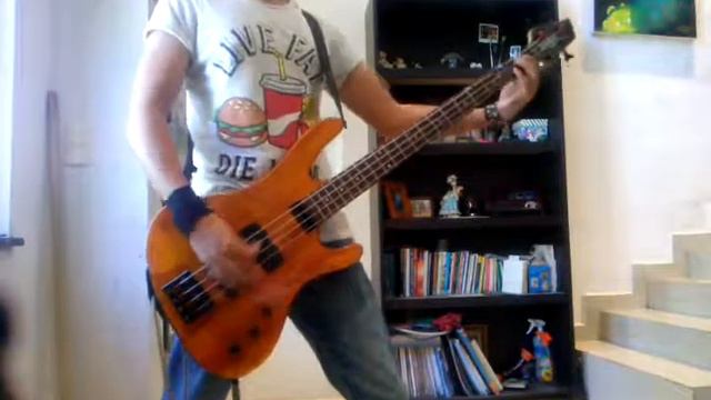 Helloween - I Want Out [Bass Cover]