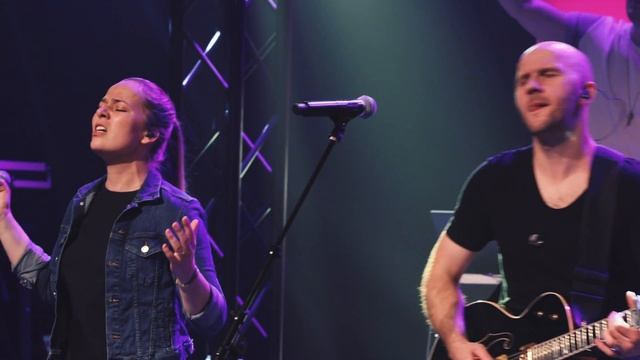 The Blessing / Благословениe - LWCh Worship (Kari Jobe) смотреть онлайн