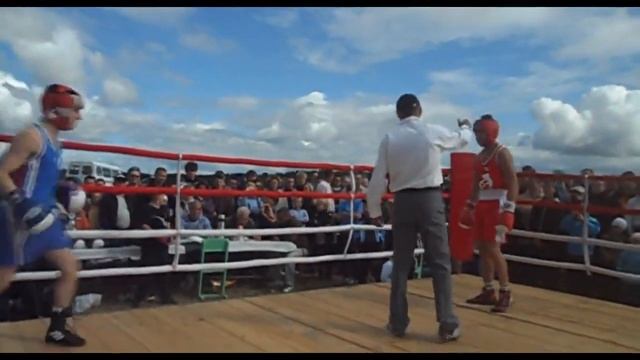 День ВДВ Бокс! Руслан Павлов vs Никита Емельянов 02 08 2011 смотреть онлайн