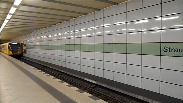 U-Bahn Berlin - U-Bahnhof Strausberger Platz U5 смотреть онлайн